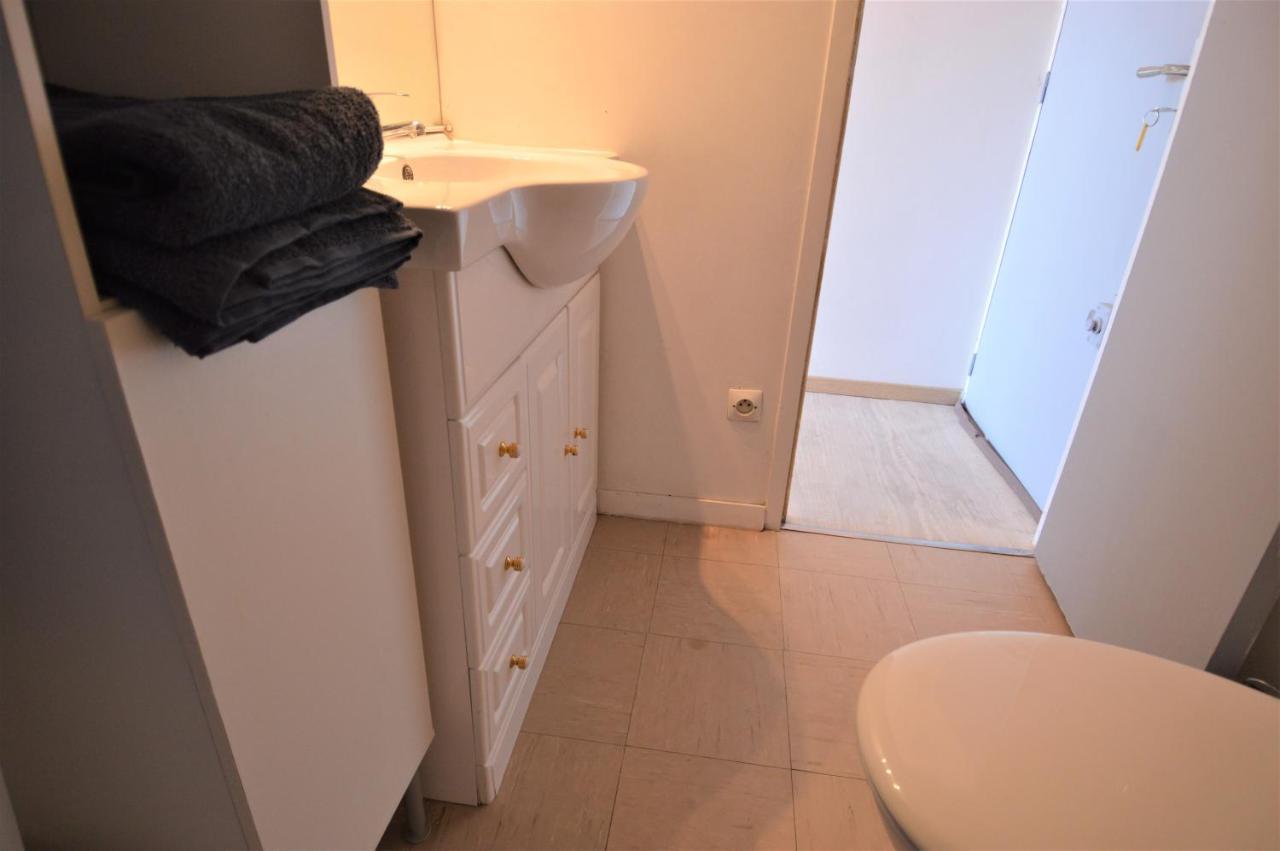 Апартаменты Studio Avec Chambre - Balcon Et A 20M De La Mer Курсёль-сюр-Мер Экстерьер фото